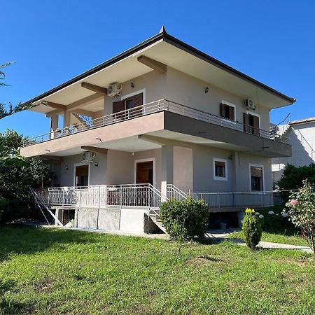 Villa Fjorentin Μπεράτ Εξωτερικό φωτογραφία