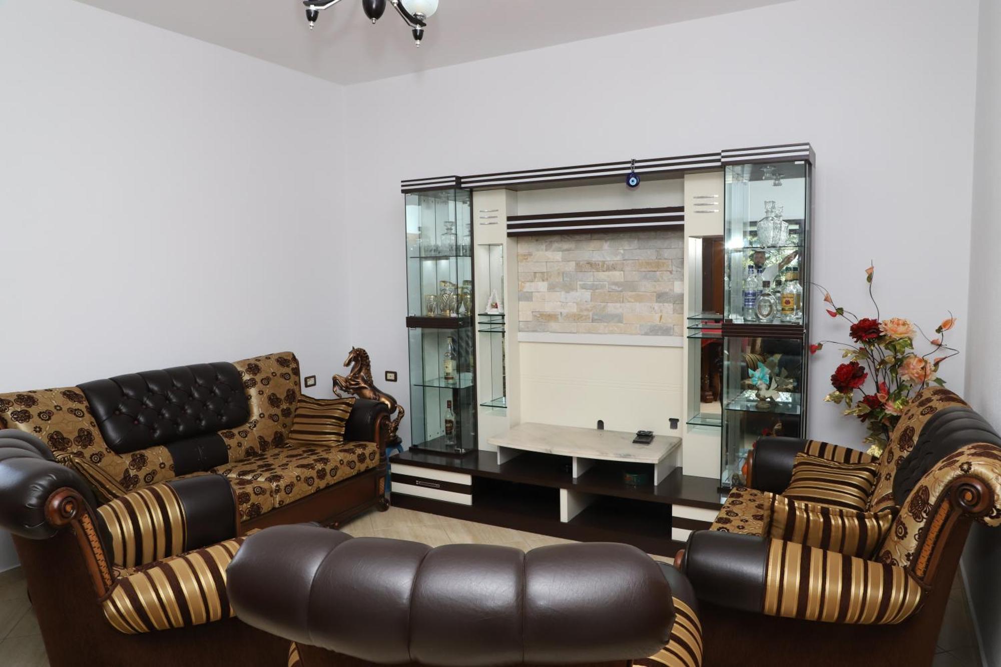 Villa Fjorentin Μπεράτ Εξωτερικό φωτογραφία