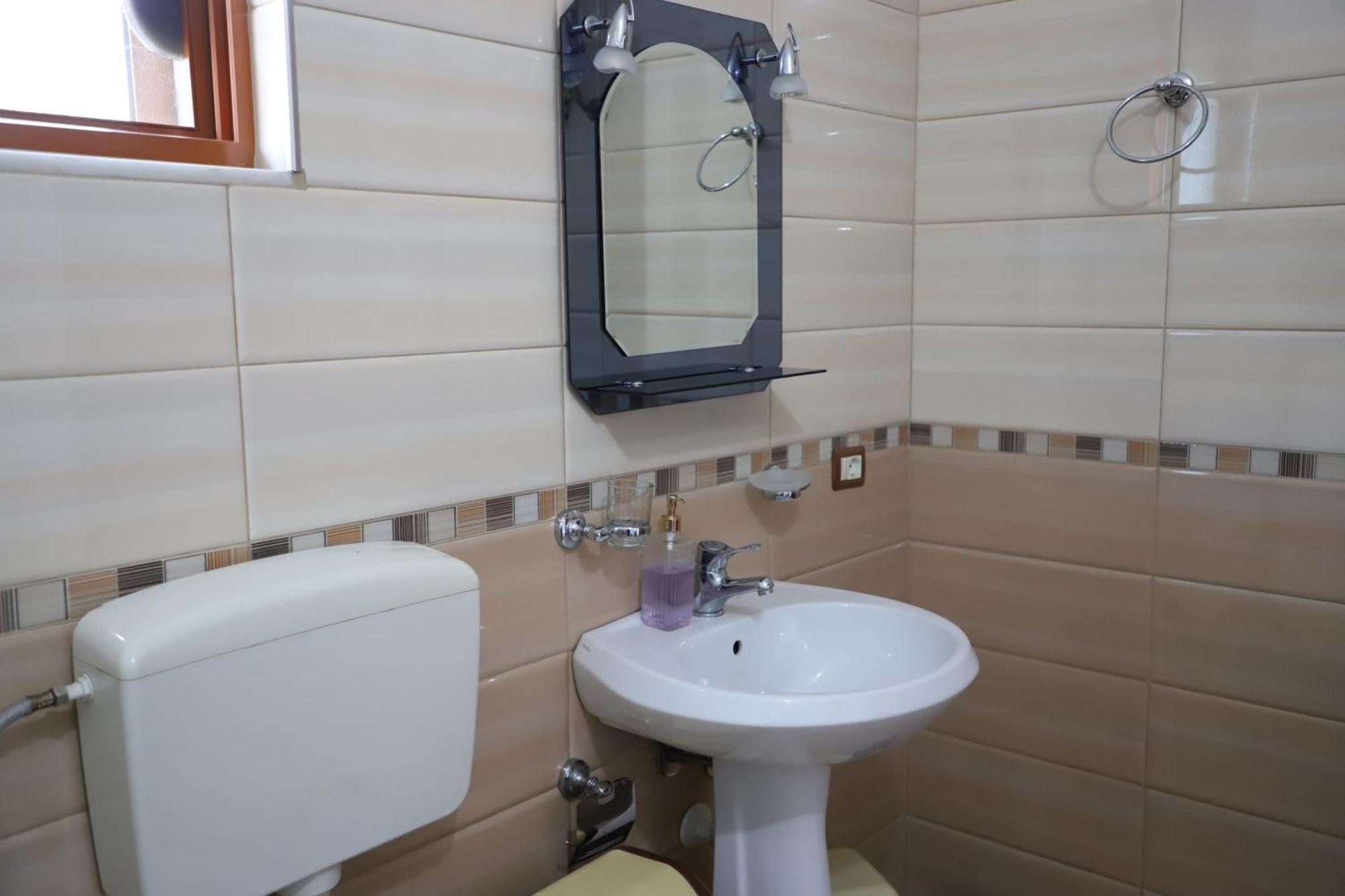 Villa Fjorentin Μπεράτ Εξωτερικό φωτογραφία