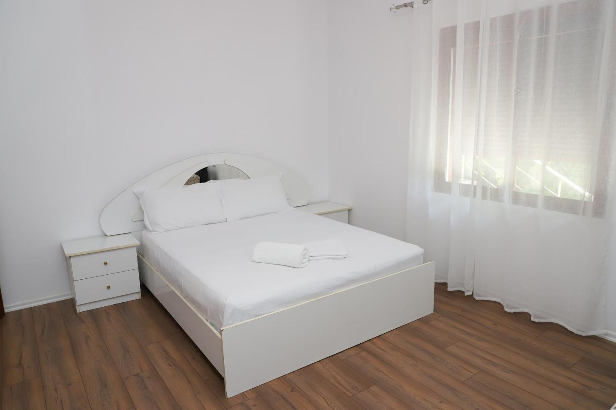 Villa Fjorentin Μπεράτ Εξωτερικό φωτογραφία