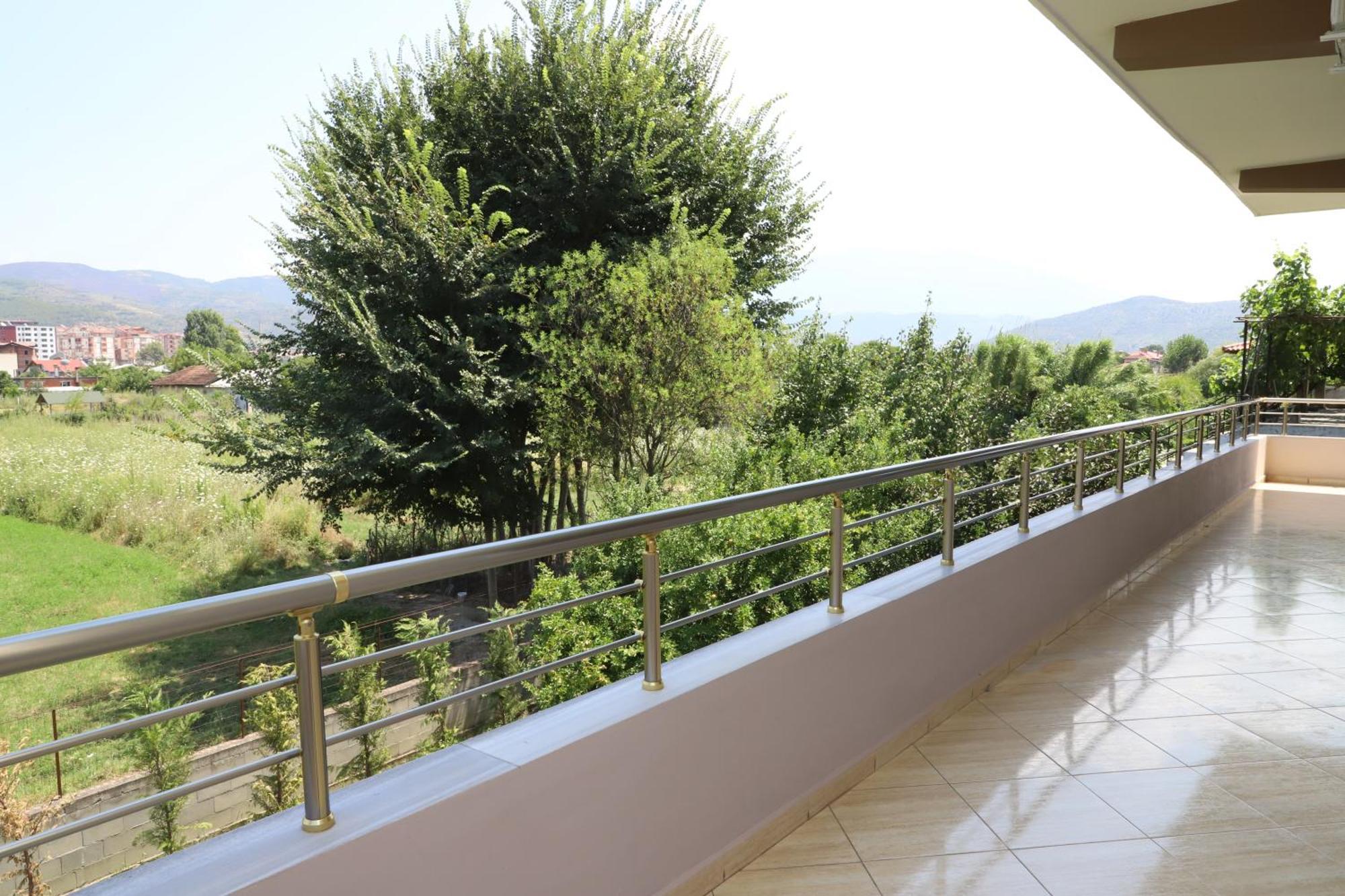 Villa Fjorentin Μπεράτ Εξωτερικό φωτογραφία